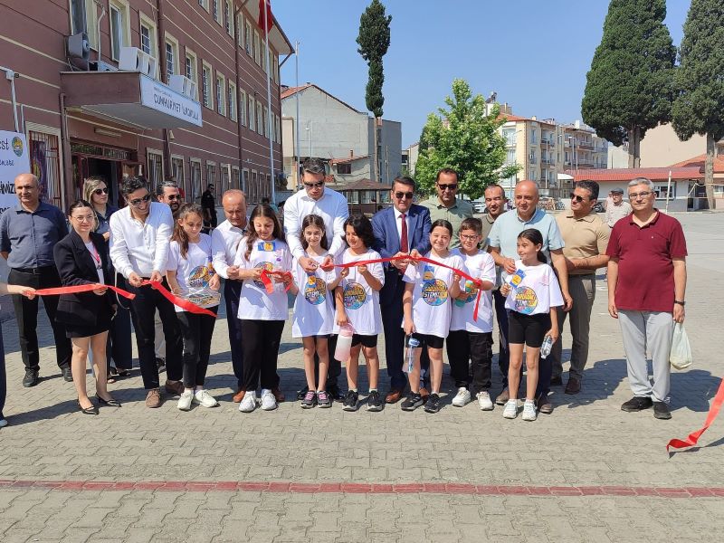 SARUHANLI CUMHURİYET ORTAOKULU'NDA STEMIX FESTİVALİ
