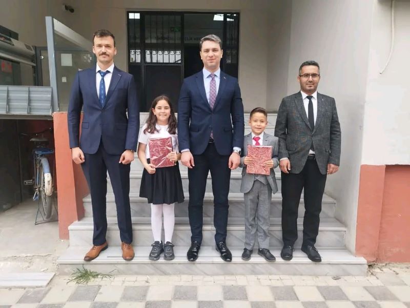 KAYMAKAMIMIZ SN. MURAT ACAR MAKAMINI ÖĞRENCİLERE DEVRETTİ